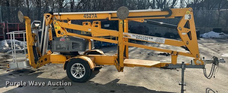 image for item DQ6616 2019 Biljax 4527A boom lift