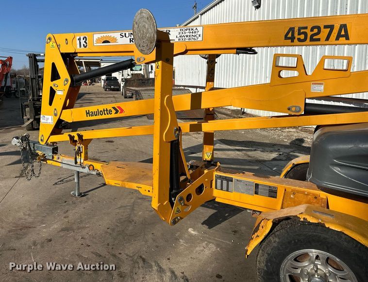image for item DQ6616 2019 Biljax 4527A boom lift
