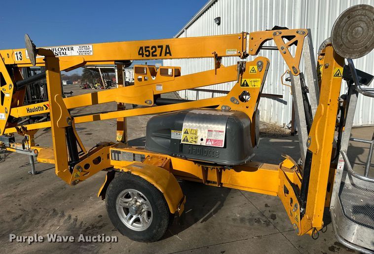 image for item DQ6616 2019 Biljax 4527A boom lift