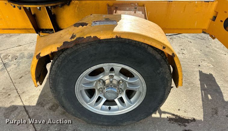 image for item DQ6616 2019 Biljax 4527A boom lift