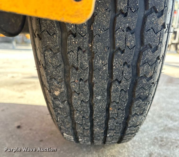 image for item DQ6616 2019 Biljax 4527A boom lift