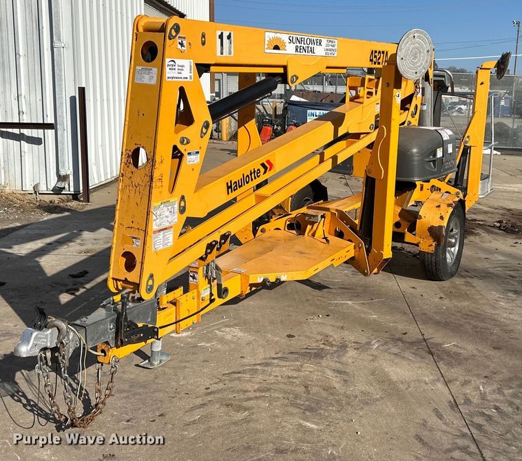 image for item DQ6617 2019 Biljax 4527A boom lift