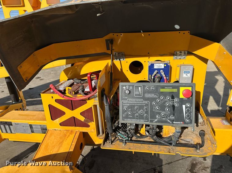 image for item DQ6617 2019 Biljax 4527A boom lift