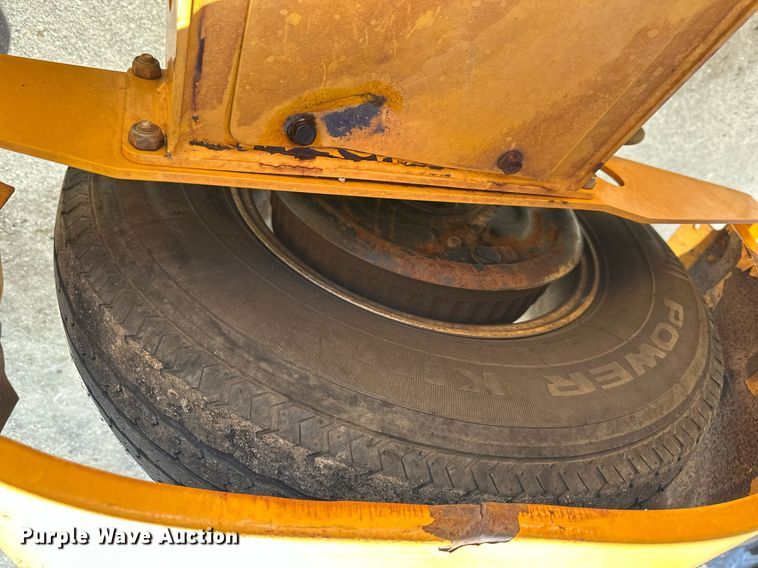 image for item DQ6617 2019 Biljax 4527A boom lift