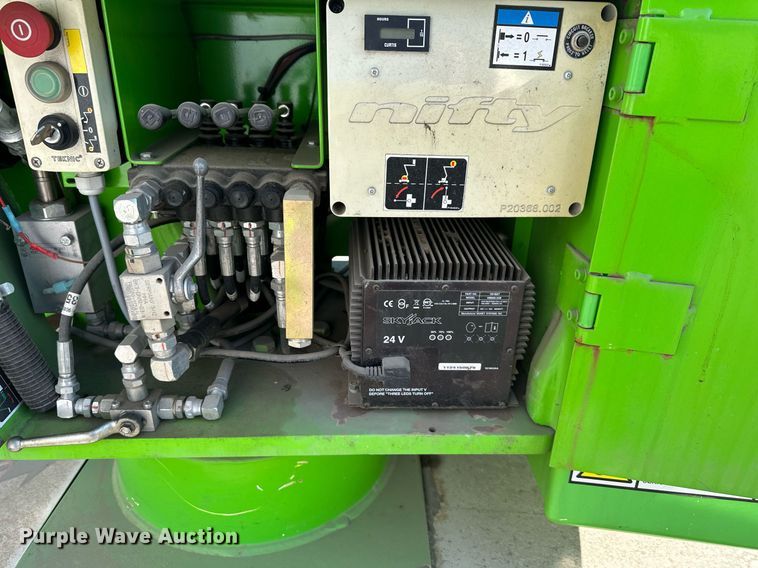 image for item DQ6619 2013 Nifty SP34NE boom lift