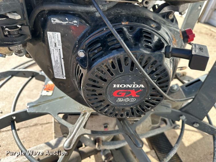 image for item DQ6620 (2) Husqvarna power trowels