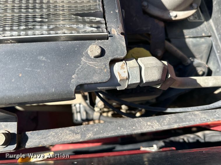 image for item DQ6621 2009 Toro TX 427 compact utility loader