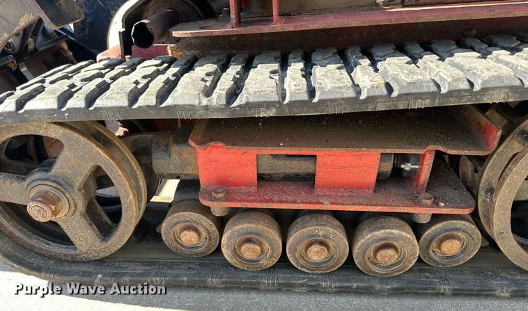 image for item DQ6621 2009 Toro TX 427 compact utility loader