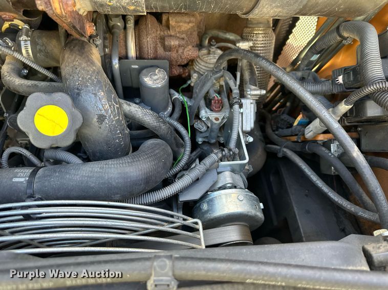 image for item DQ6622 2018 Case SR160 skid steer loader