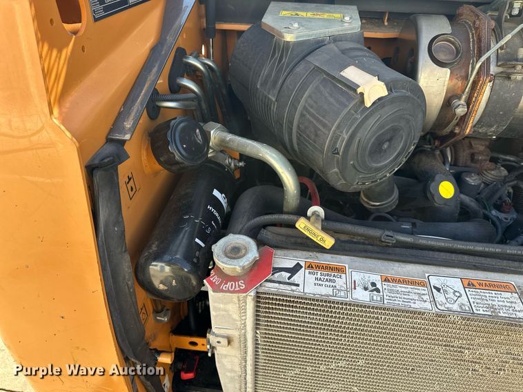 image for item DQ6622 2018 Case SR160 skid steer loader