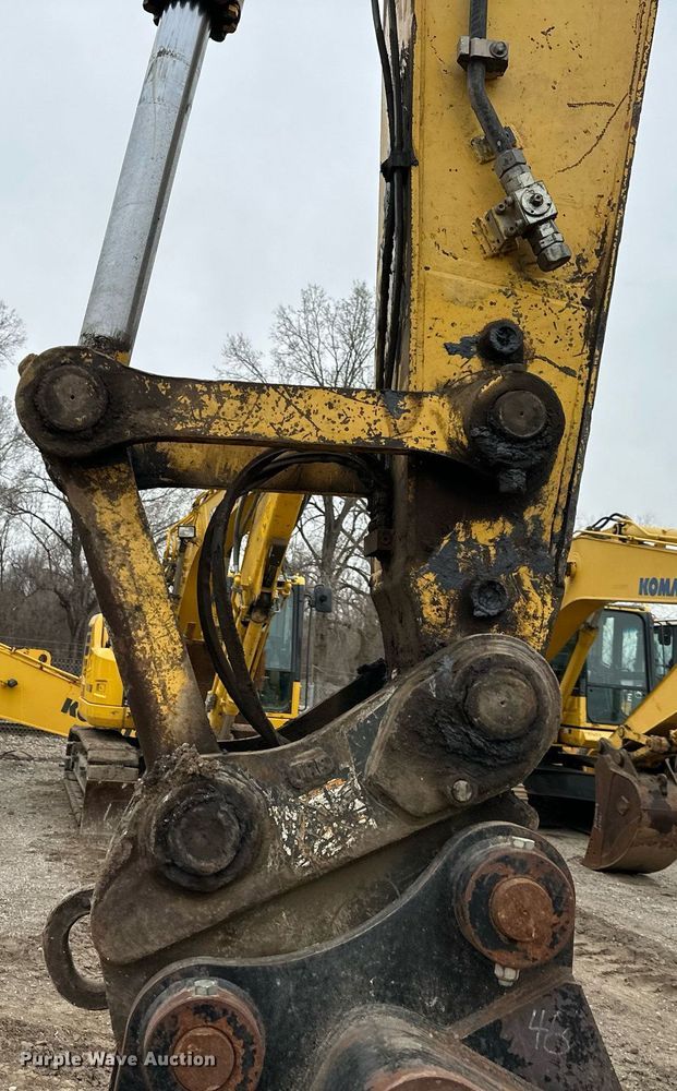 image for item DQ6626 2006 Komatsu PC300LC-7E excavator