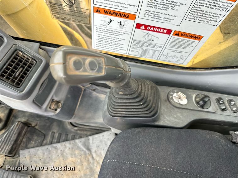 image for item DQ6626 2006 Komatsu PC300LC-7E excavator