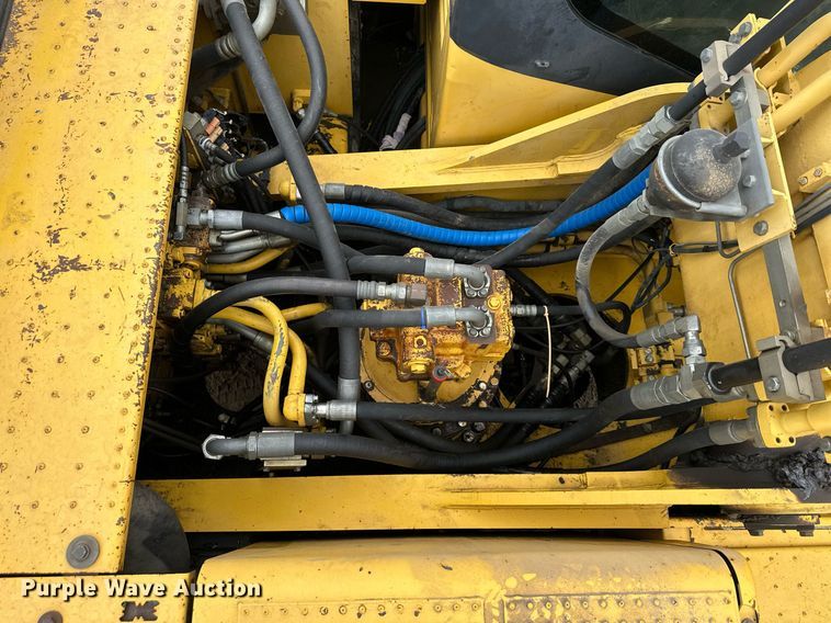 image for item DQ6626 2006 Komatsu PC300LC-7E excavator