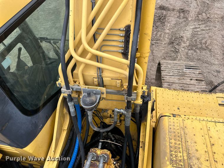 image for item DQ6626 2006 Komatsu PC300LC-7E excavator