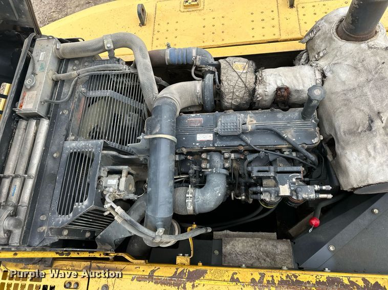 image for item DQ6626 2006 Komatsu PC300LC-7E excavator