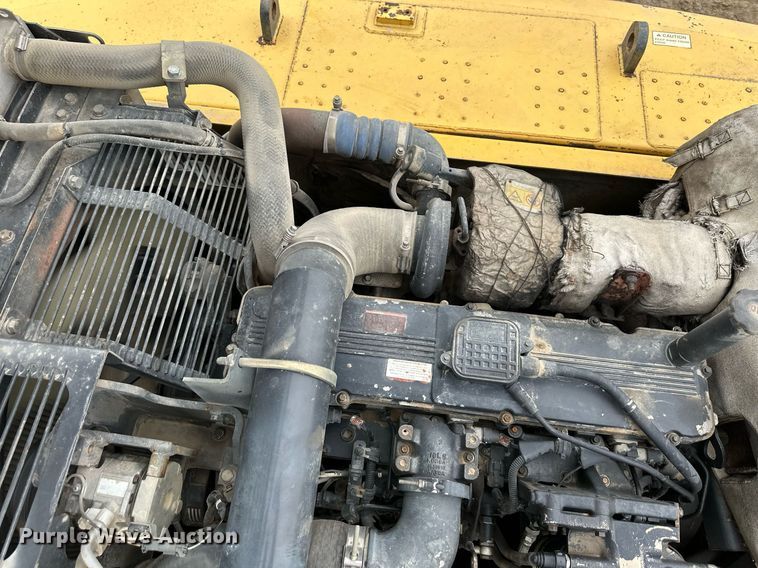 image for item DQ6626 2006 Komatsu PC300LC-7E excavator