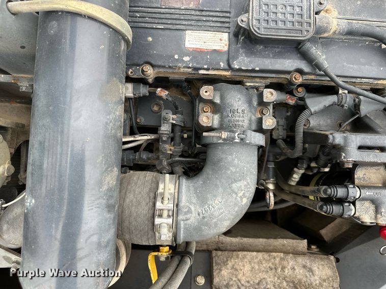 image for item DQ6626 2006 Komatsu PC300LC-7E excavator