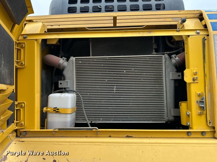 image for item DQ6626 2006 Komatsu PC300LC-7E excavator