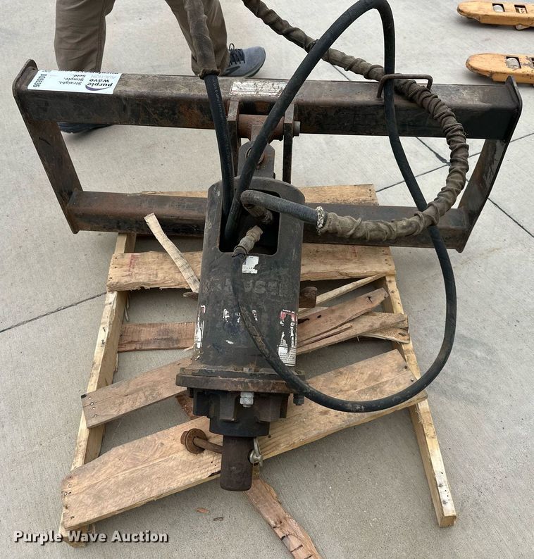 image for item DQ6636 Danuser skid steer auger