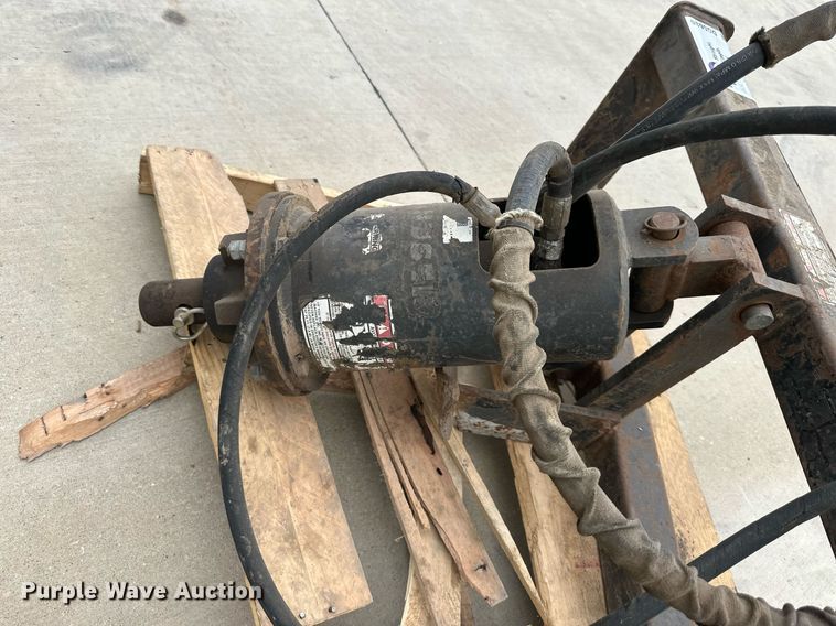 image for item DQ6636 Danuser skid steer auger