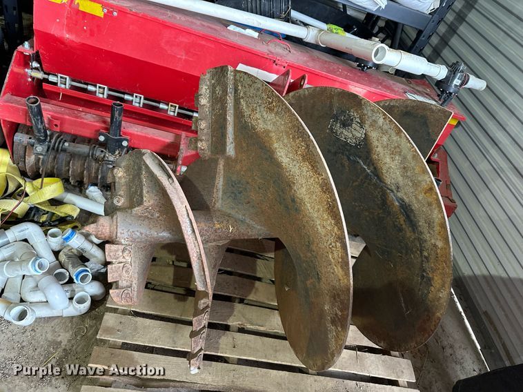 image for item DQ6636 Danuser skid steer auger