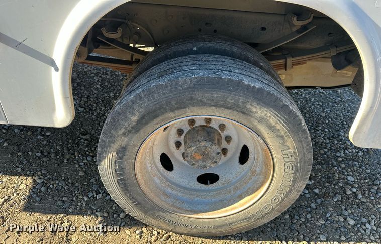 image for item DS3309 2011 Ford F450 Super Duty utility / service truck