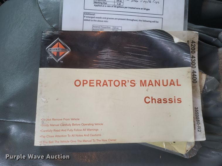 image for item DS5224 2003 International 4300 bucket truck