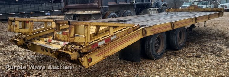 image for item DS5225 1996 Bales equipment trailer