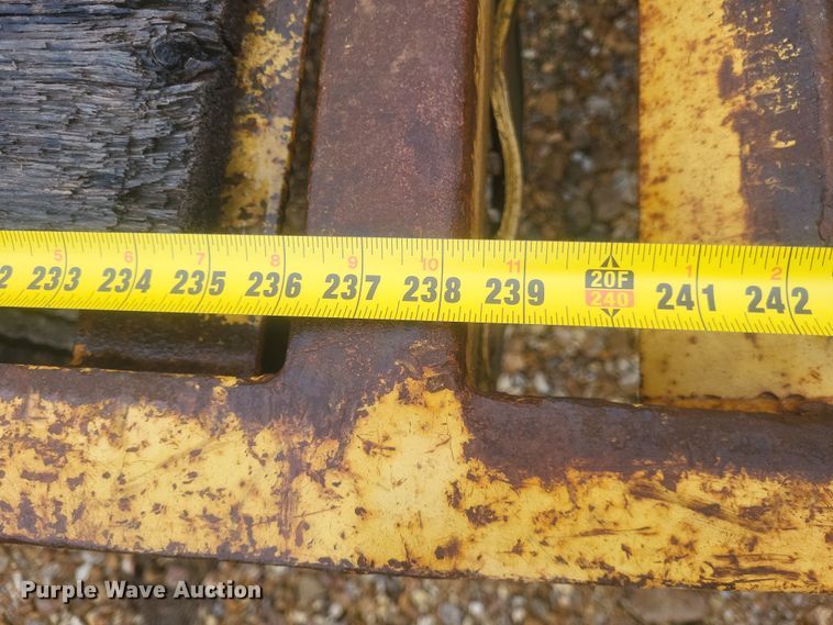 image for item DS5225 1996 Bales equipment trailer