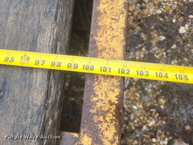 image for item DS5225 1996 Bales equipment trailer