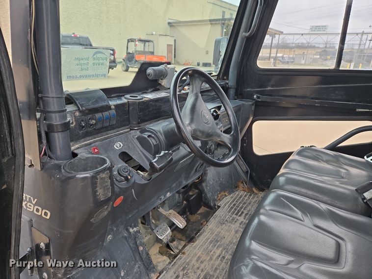 image for item DS5256 2015 Kubota RTV X900 utility vehicle