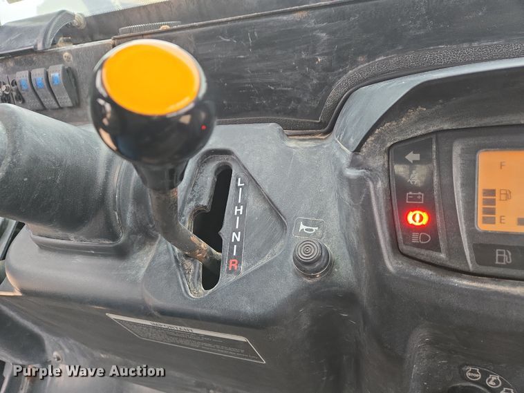 image for item DS5256 2015 Kubota RTV X900 utility vehicle