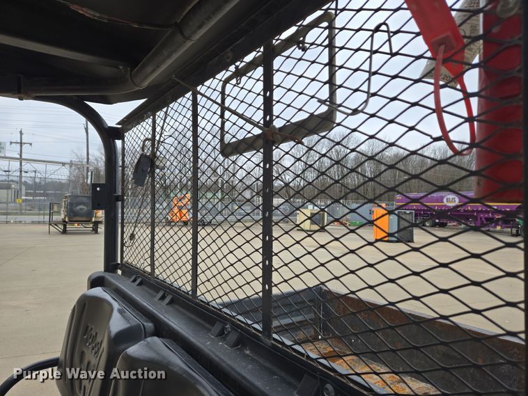 image for item DS5257 2015 Kubota RTV X900 utility vehicle