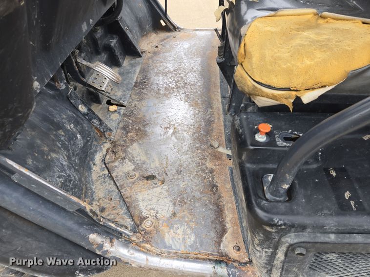 image for item DS5257 2015 Kubota RTV X900 utility vehicle