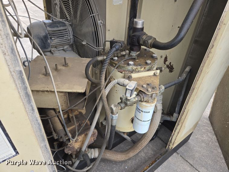 image for item DS5258 Ingersoll-Rand SSR EP60 air compressor