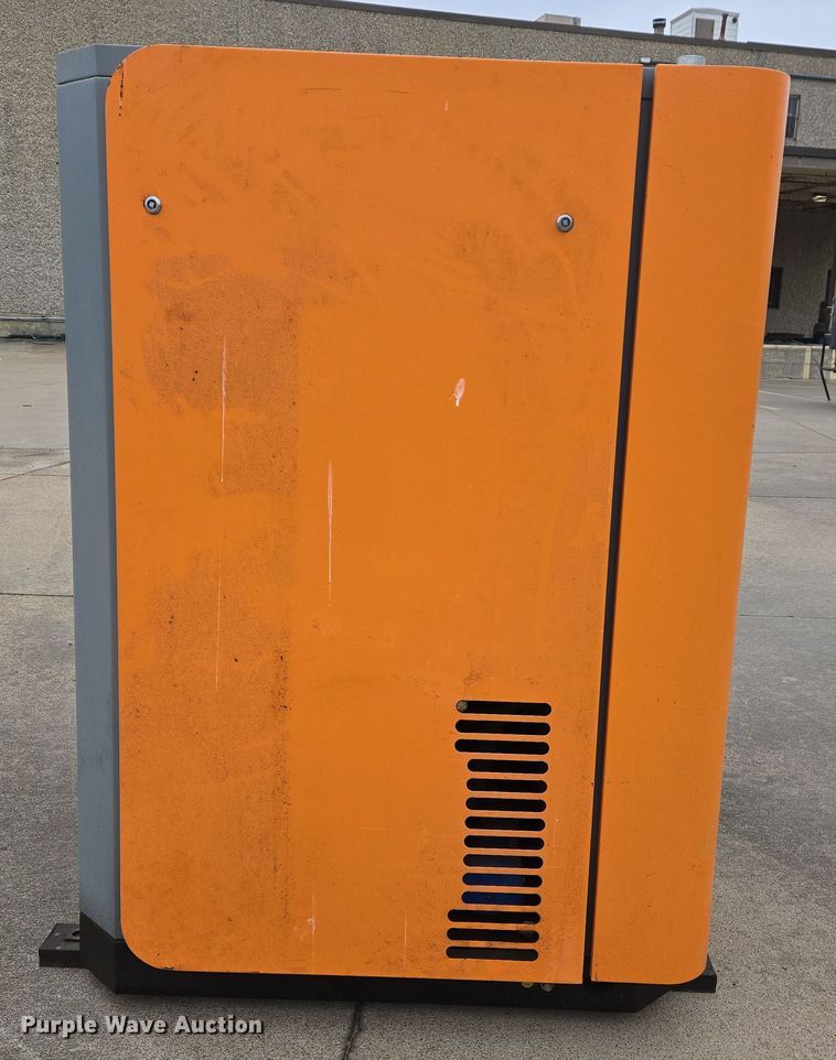 image for item DS5259 2012 ELGi E55-100 air compressor