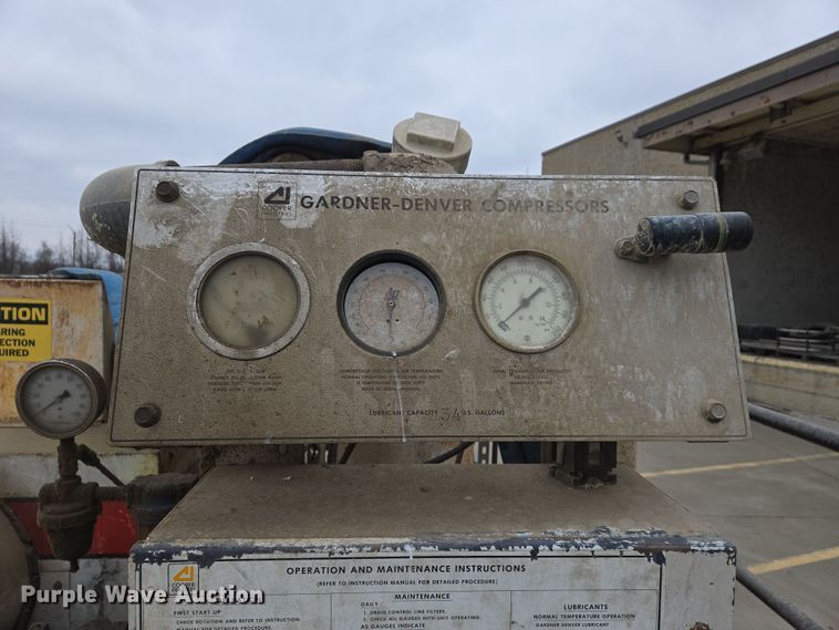 image for item DS5261 Electra-Saver air compressor