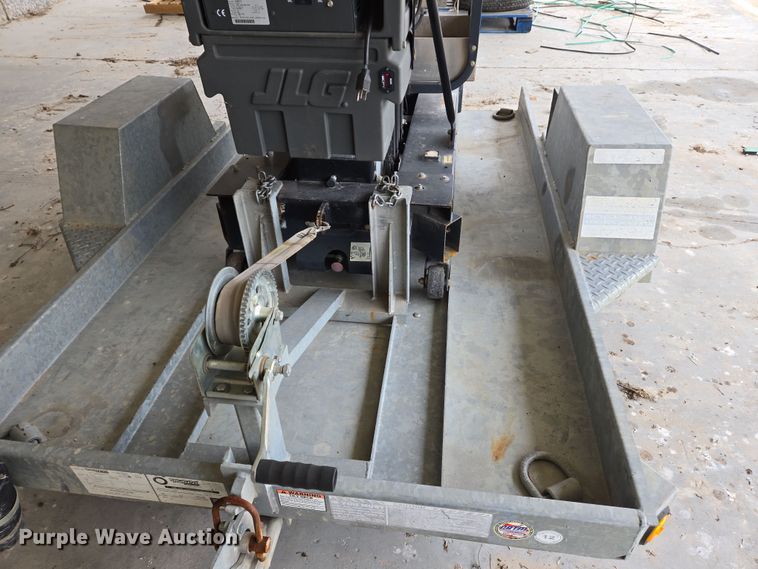 image for item DS5262 2012 JLG 30AM vertical lift