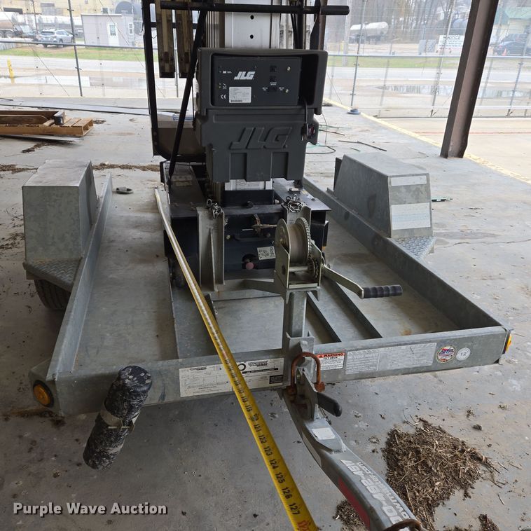 image for item DS5262 2012 JLG 30AM vertical lift