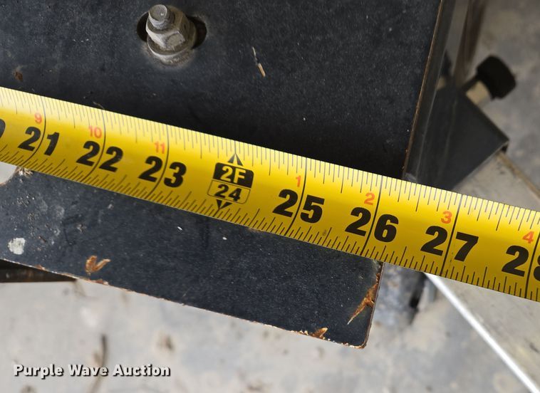 image for item DS5262 2012 JLG 30AM vertical lift