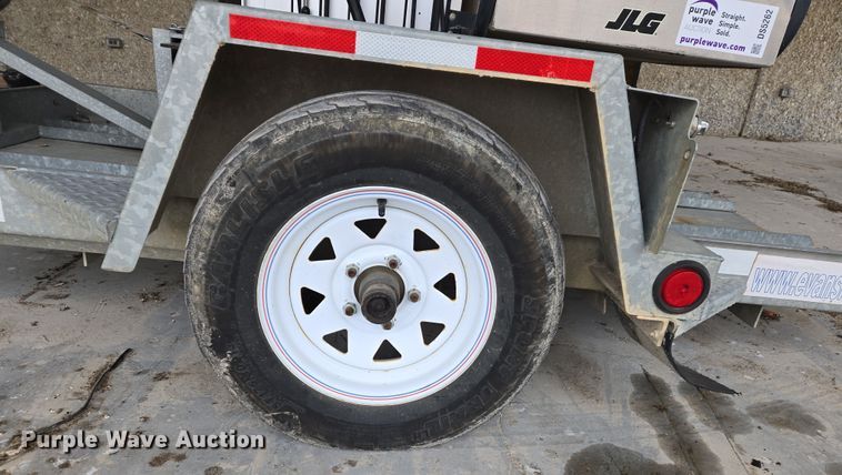 image for item DS5262 2012 JLG 30AM vertical lift