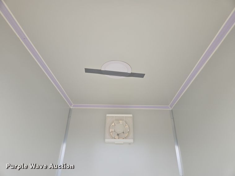 image for item DS5263 Portable restrooms