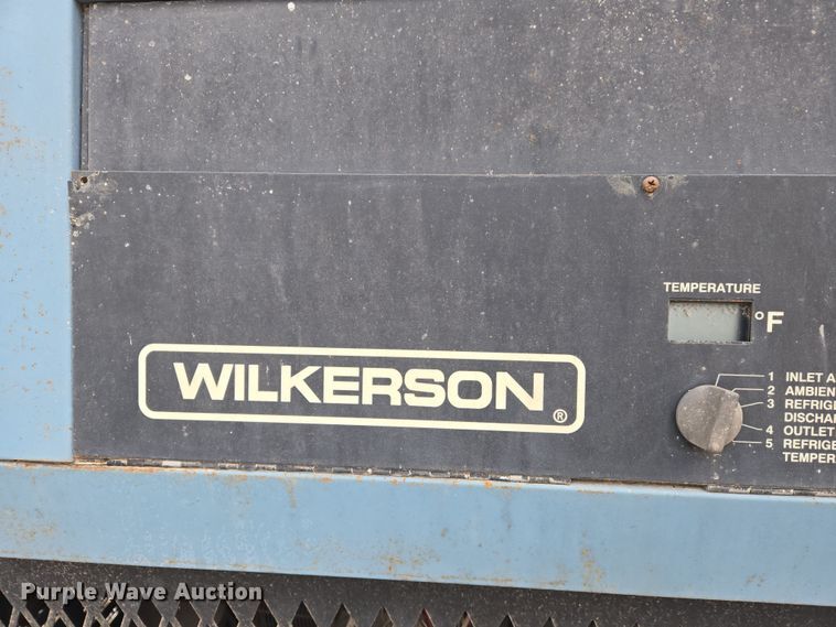 image for item DS5264 Wilkerson WRA-1000-4-D refrigerated dryer