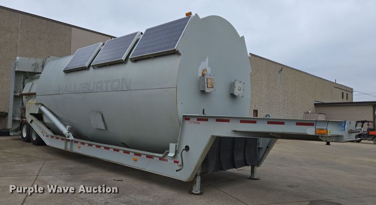 image for item DS5266 2011 Mertz 101893543 sand silo trailer