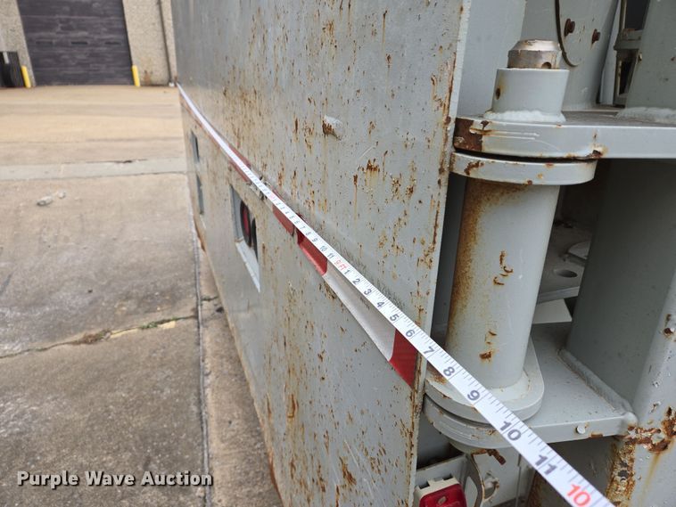 image for item DS5266 2011 Mertz 101893543 sand silo trailer