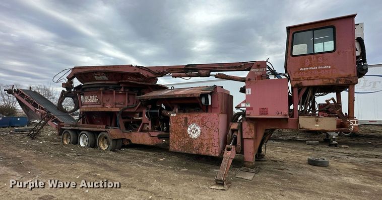 image for item DS6488 Morbark 1300 tub grinder