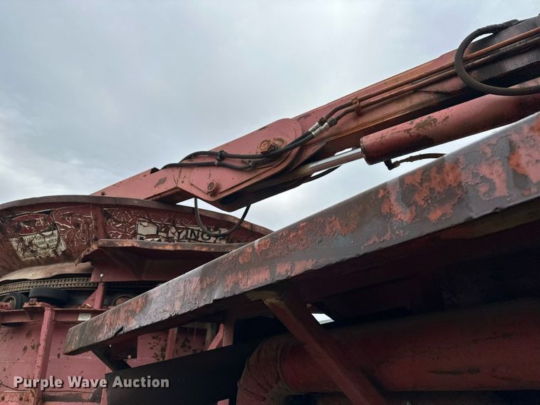 image for item DS6488 Morbark 1300 tub grinder