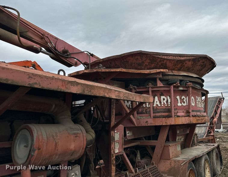 image for item DS6488 Morbark 1300 tub grinder