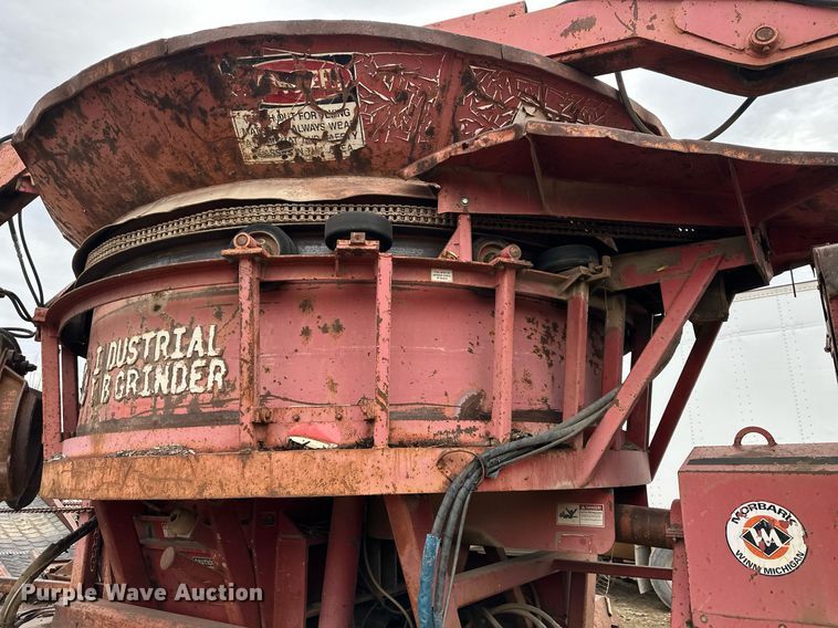 image for item DS6488 Morbark 1300 tub grinder