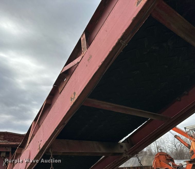 image for item DS6488 Morbark 1300 tub grinder